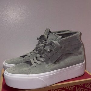 Vans Suede Gray High-Top Sneakers